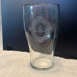 Clear Glass Pint: The Claddagh Irish Pub